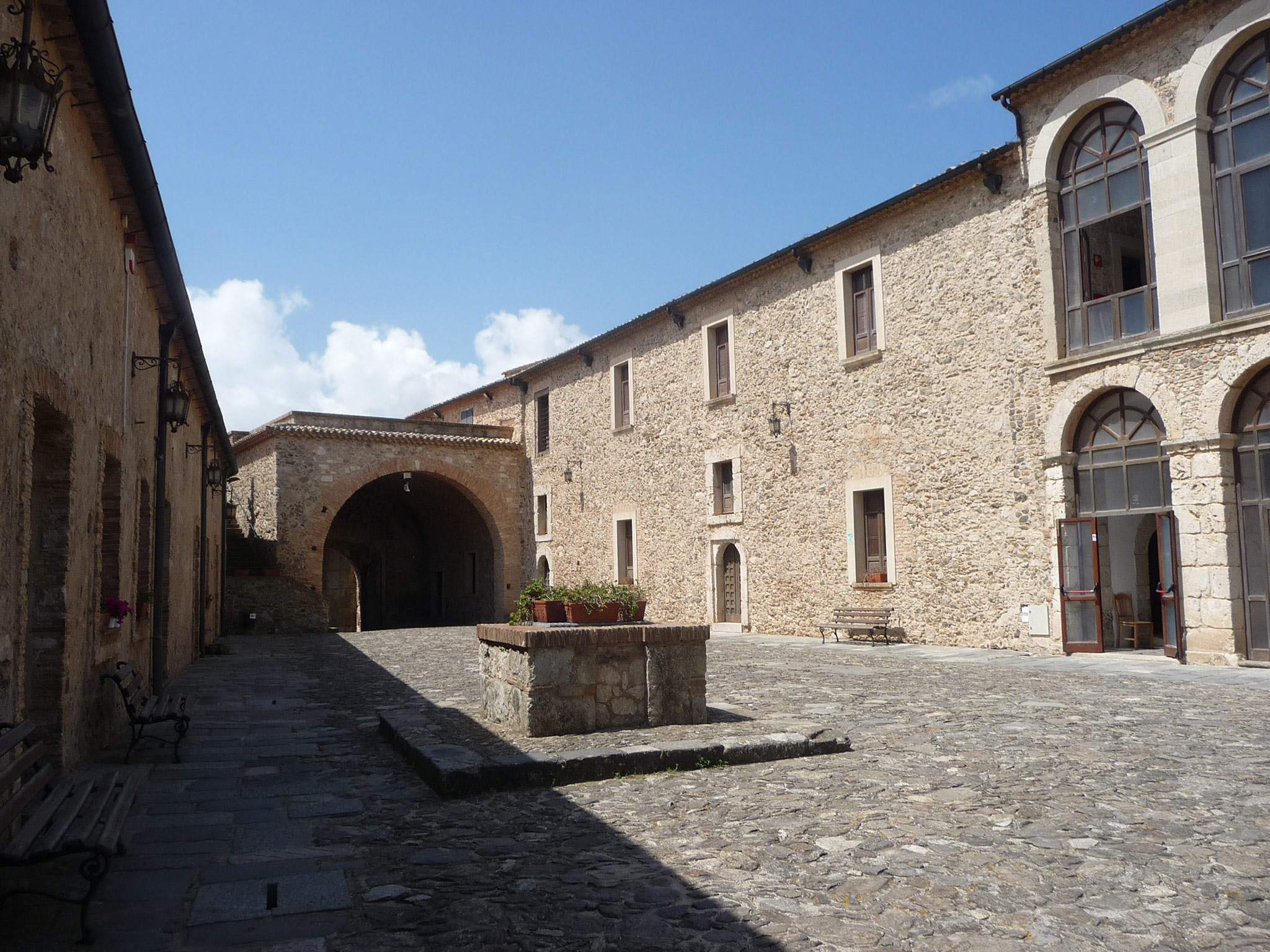 Castello Normanno Svevo, Vibo Valentia, Calabria